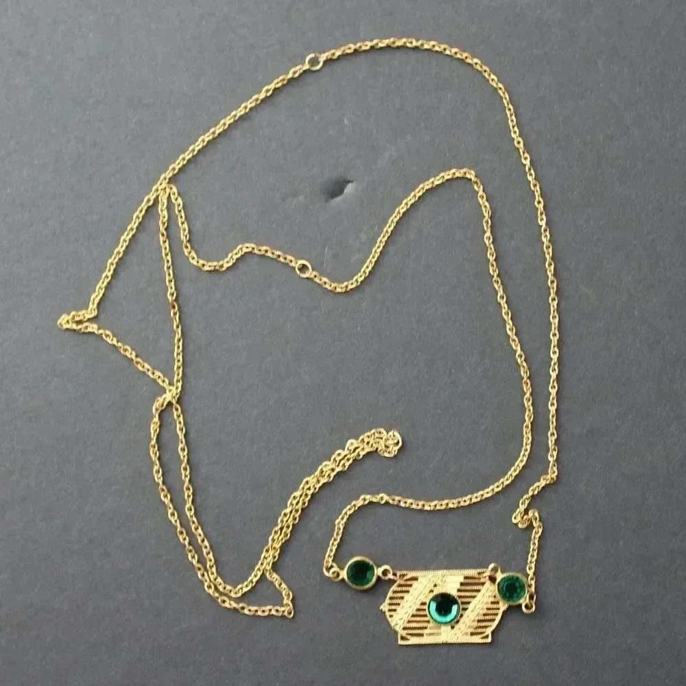 Vtg Art Deco Green Stone Retro MCM Abstract Long Gold Costume Jewelry Necklace